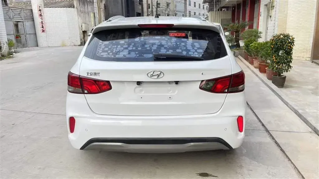 2018 Hyundai YiXing 1.6L 123HP L4 6AT,autocango,china used car exporter,china ev exporter,chinese used car exporter,chinese used ev exporter