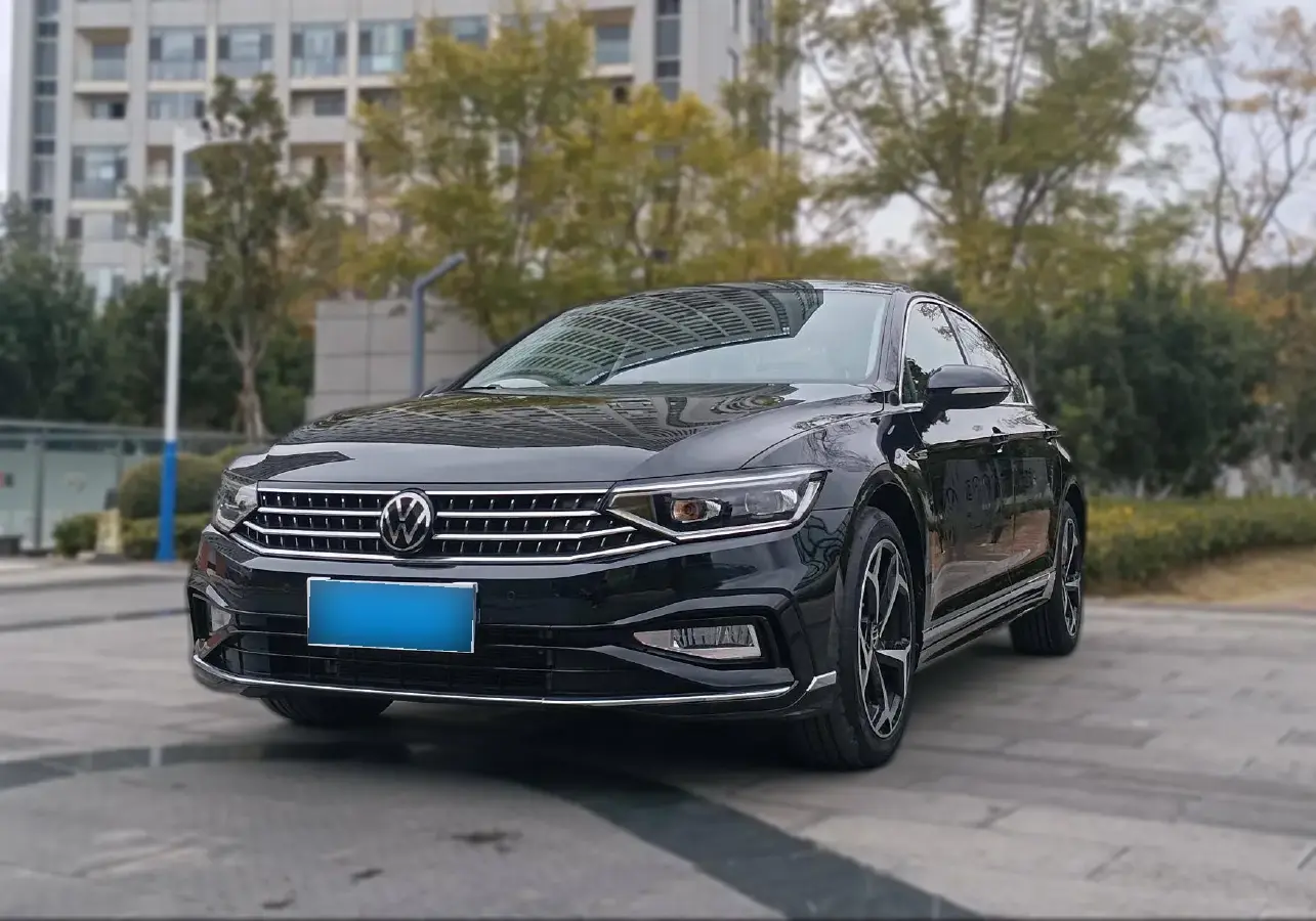 2023 Volkswagen Magotan 2.0T 186HP L4 7DCT