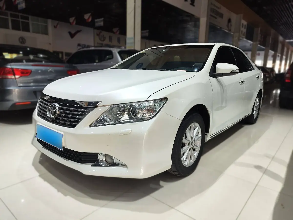 2012 Toyota Camry 2.5L 184HP L4 6AT