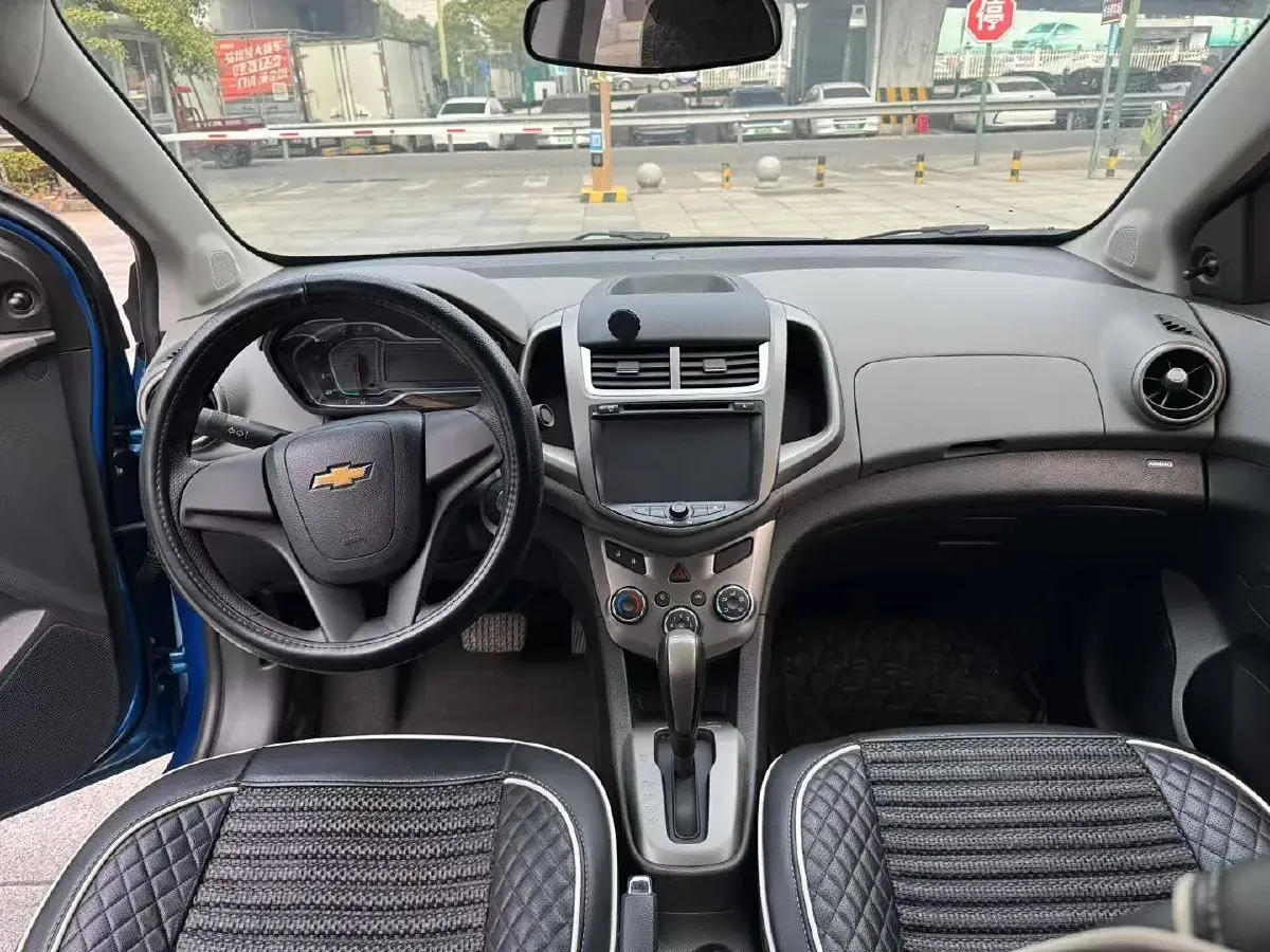 2014 Chevrolet Aveo 1.4L 103HP L4 6AT,autocango,china used car exporter,china ev exporter,chinese used car exporter,chinese used ev exporter
