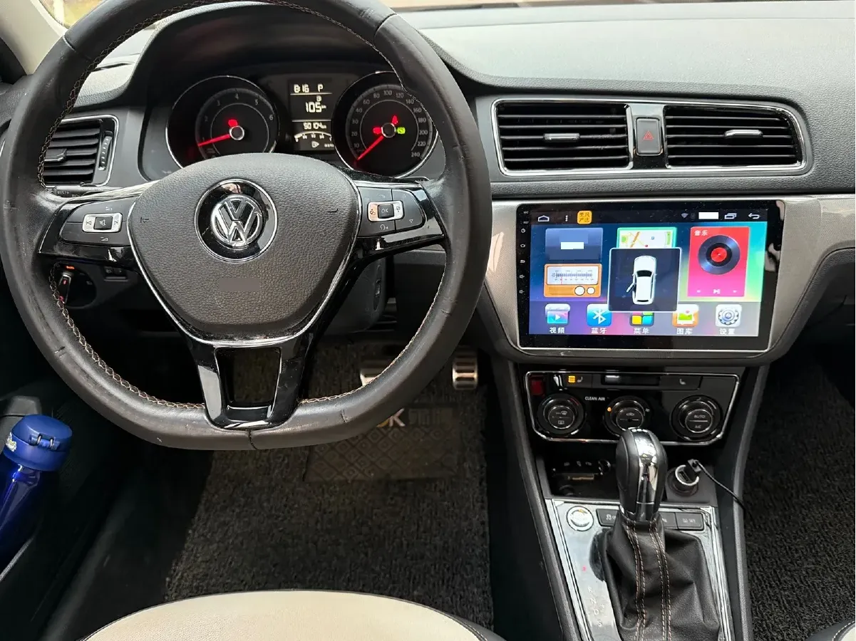 2017 Volkswagen Cross Lavida 1.4T 131HP L4 7DCT,autocango,china used car exporter,china ev exporter,chinese used car exporter,chinese used ev exporter