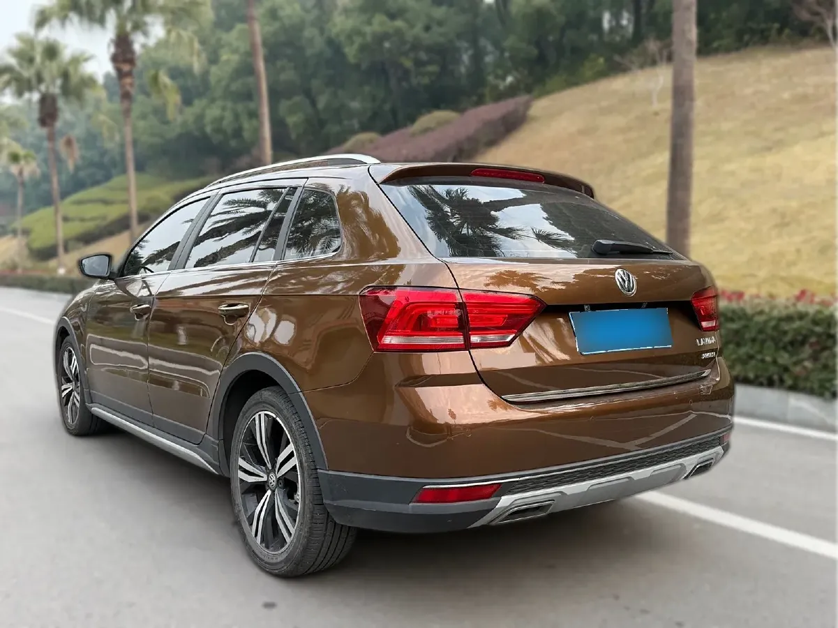 2017 Volkswagen Cross Lavida 1.4T 131HP L4 7DCT,autocango,china used car exporter,china ev exporter,chinese used car exporter,chinese used ev exporter