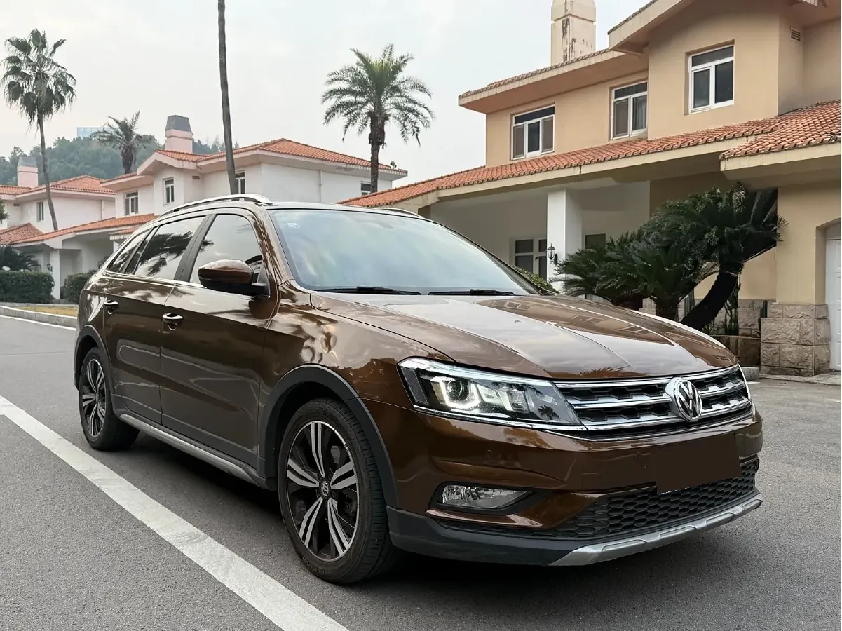 2017 Volkswagen Cross Lavida 1.4T 131HP L4 7DCT,autocango,china used car exporter,china ev exporter,chinese used car exporter,chinese used ev exporter