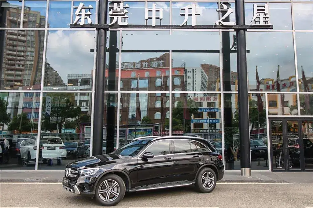 2020 Mercedes-Benz GLC Class 2.0T 197HP L4 9AT