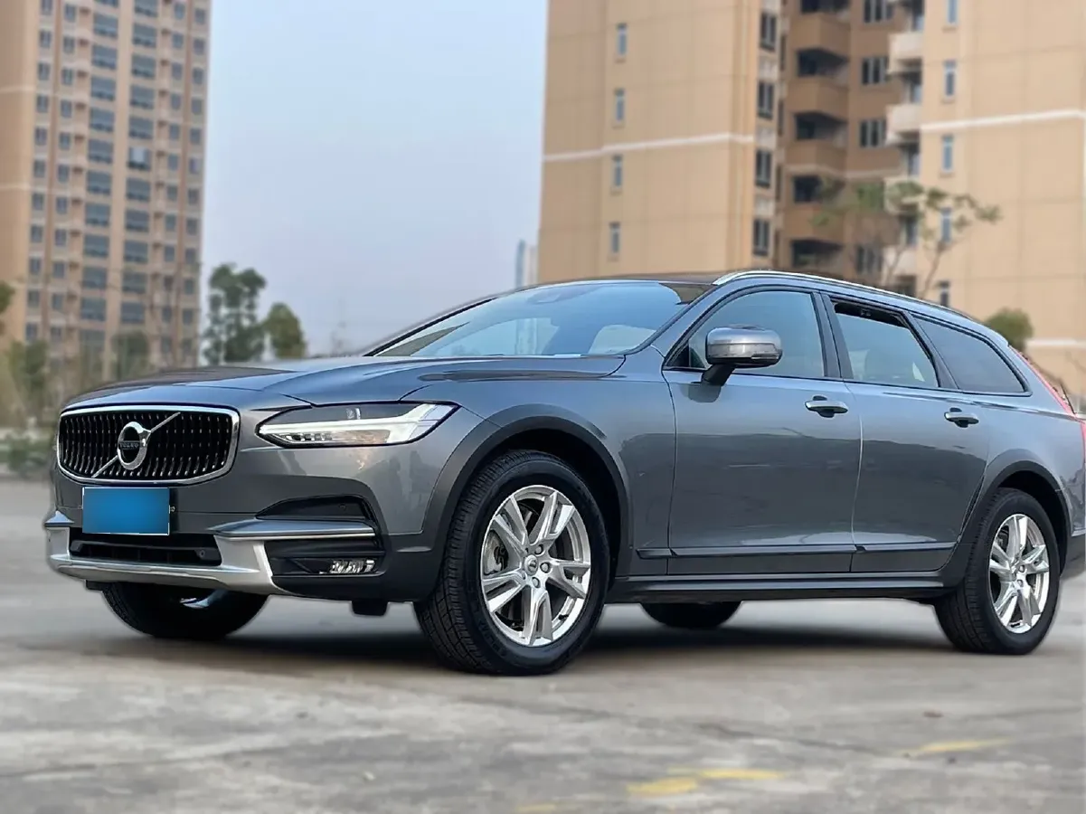 2017 Volvo V90 2.0T 254HP L4 8AT,autocango,china used car exporter,china ev exporter,chinese used car exporter,chinese used ev exporter