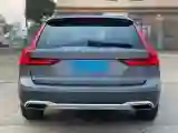 2017 Volvo V90 2.0T 254HP L4 8AT