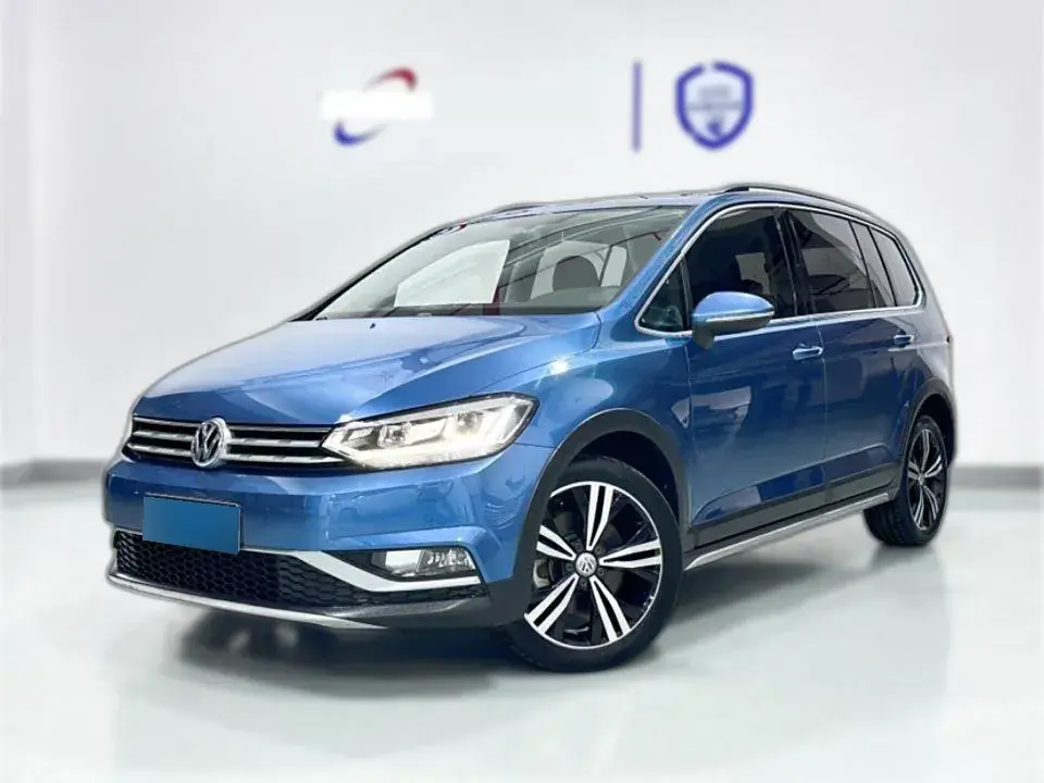 2018 Volkswagen Touran 1.4T 150HP L4 7DCT