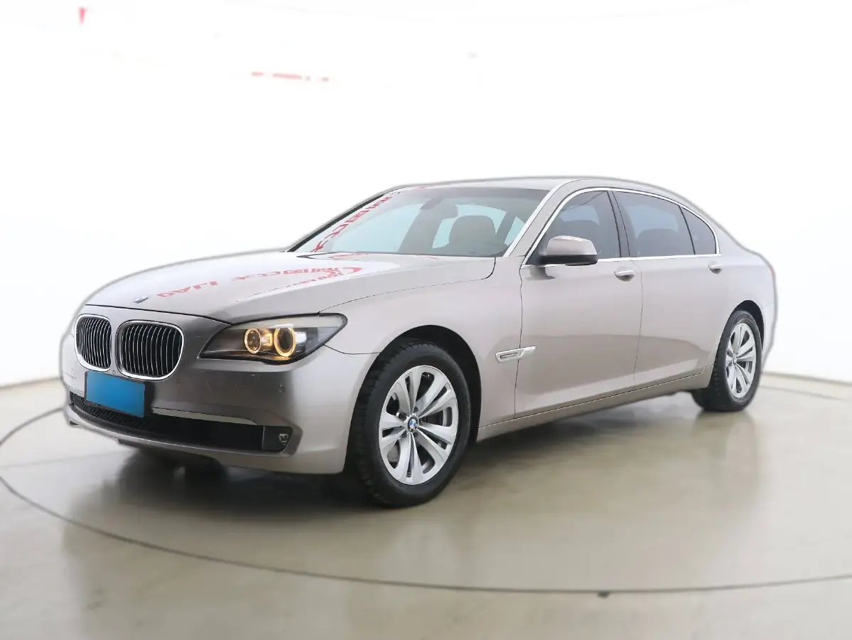 2011 BMW 7 Series 3.0L 258HP L6 6AT