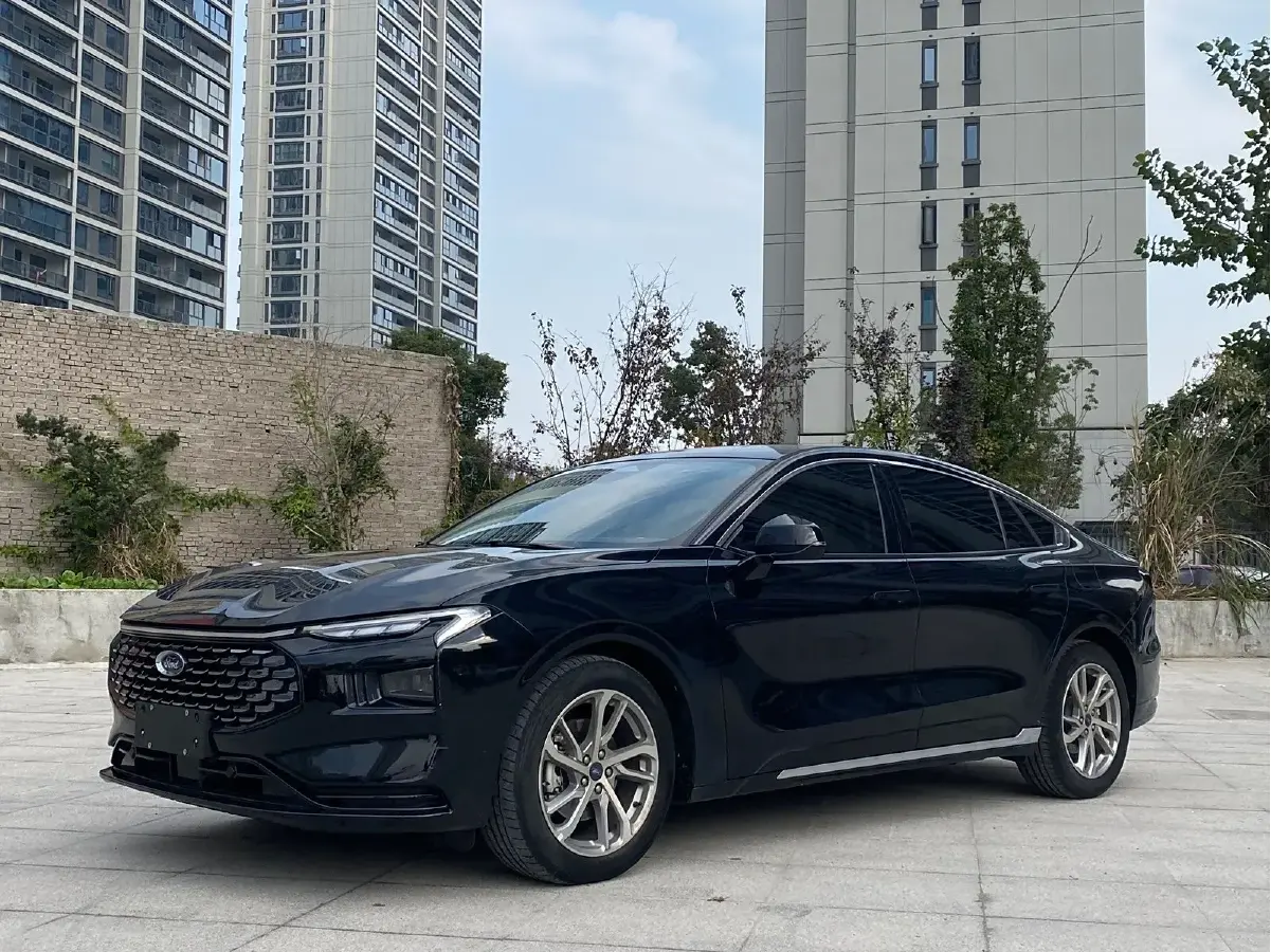 2022 Ford Mondeo 2.0T 238HP L4 8AT