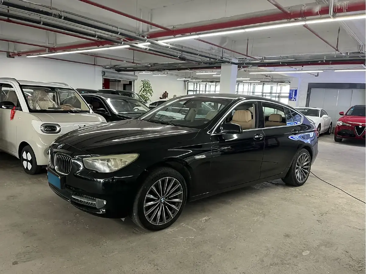 2011 BMW 5 Series GT 3.0T 306HP L6 8AT