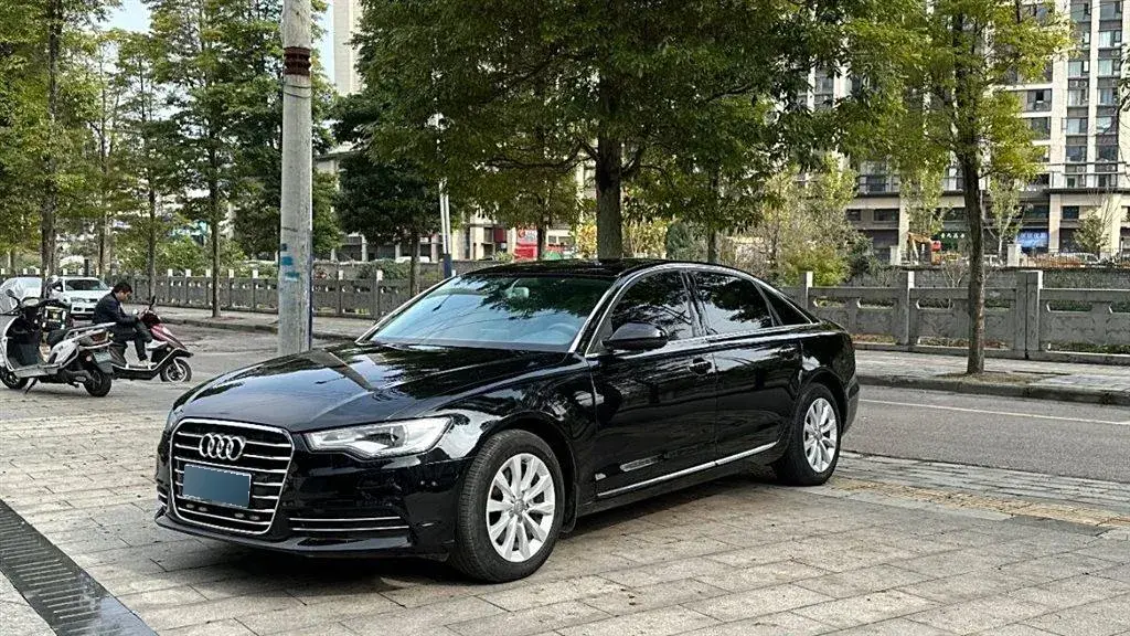 2015 Audi A6L 2.5L 190HP V6 CVT