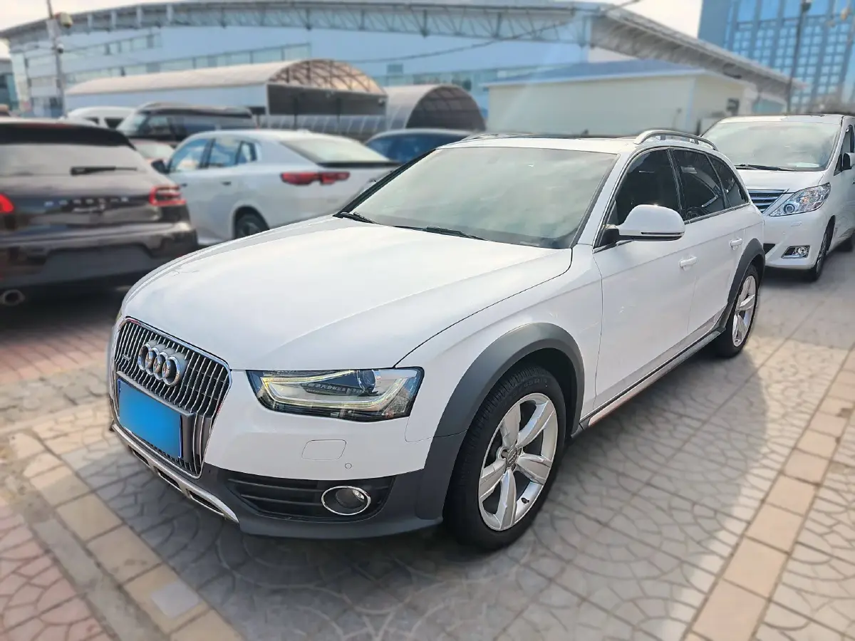 2014 Audi A4 2.0T 224HP L4 7DCT