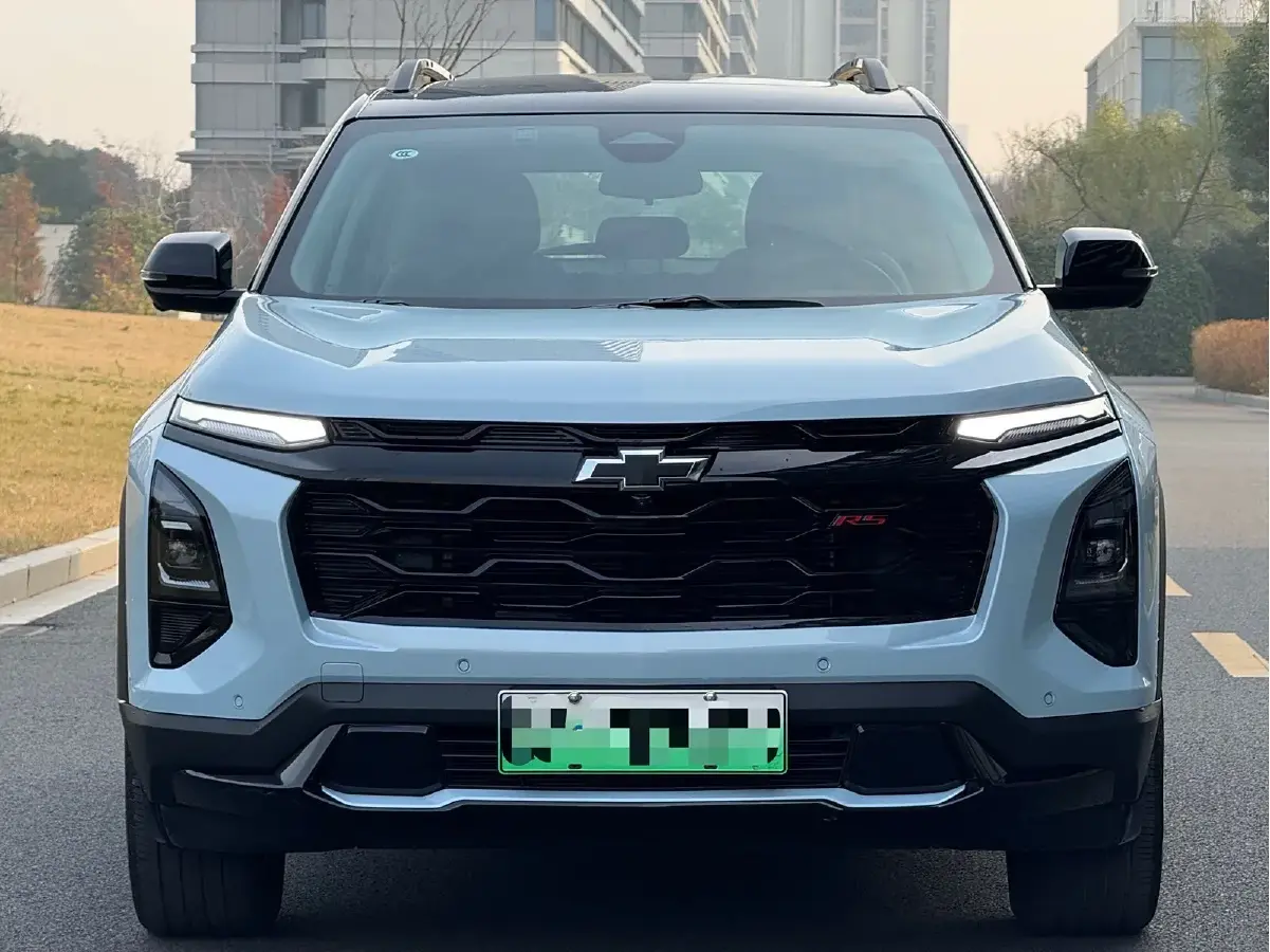 2024 Chevrolet EquinoxPlus 1.5T 180HP L4 2DHT PHEV 16.5KWH