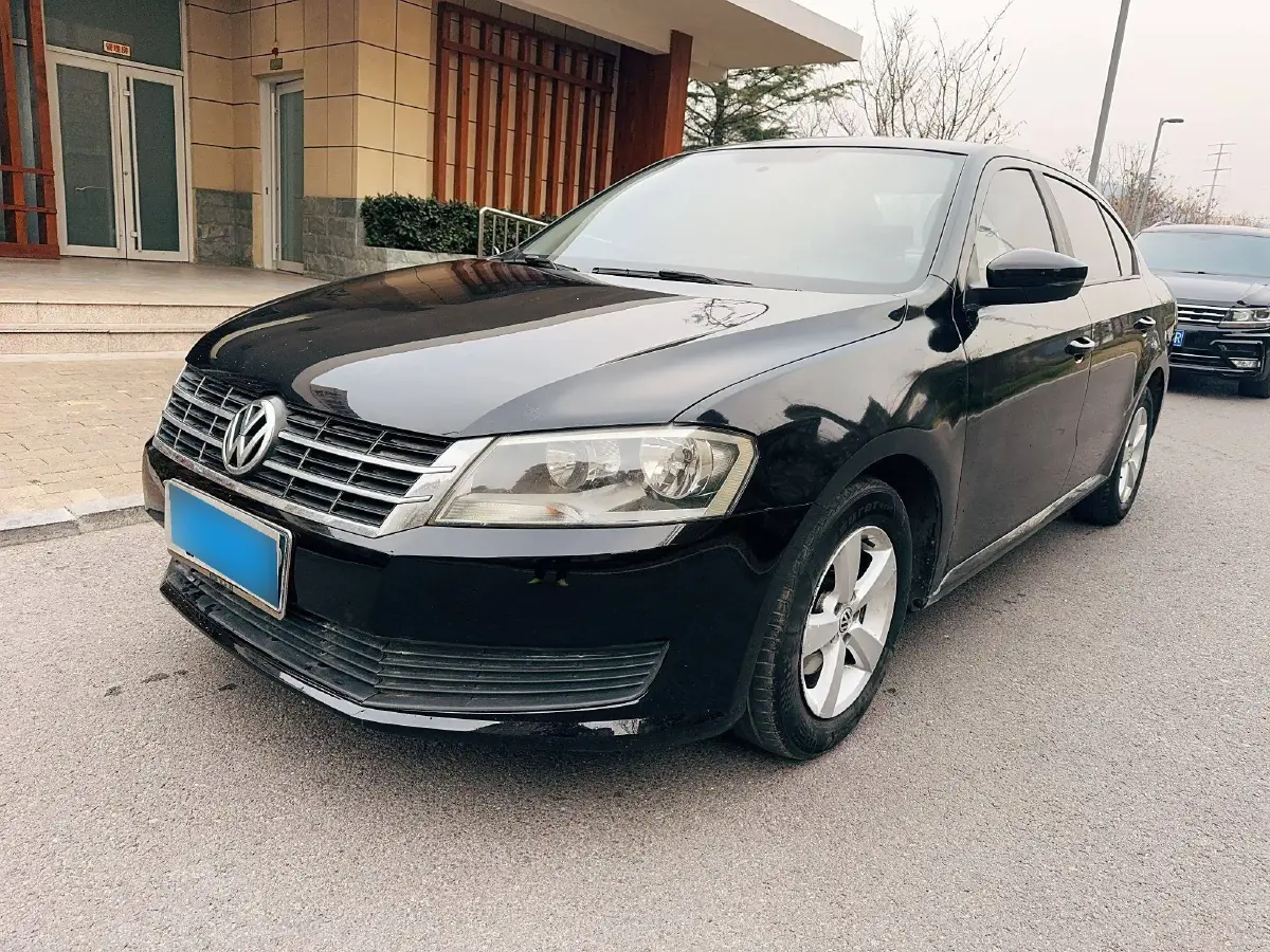 2013 Volkswagen Lavida 1.6L 110HP L4 5MT