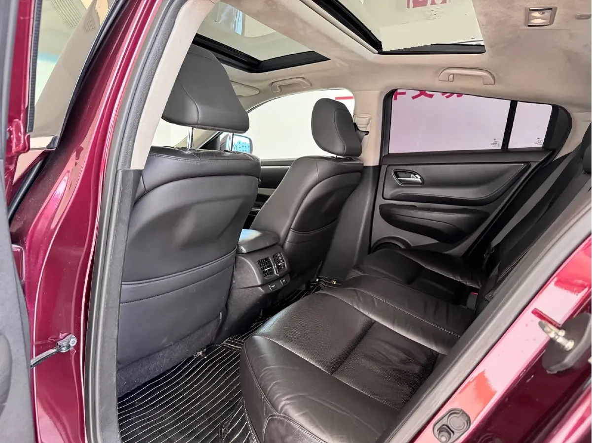 2012 Acura ZDX 3.7L 309HP V6 6AT,autocango,china used car exporter,china ev exporter,chinese used car exporter,chinese used ev exporter