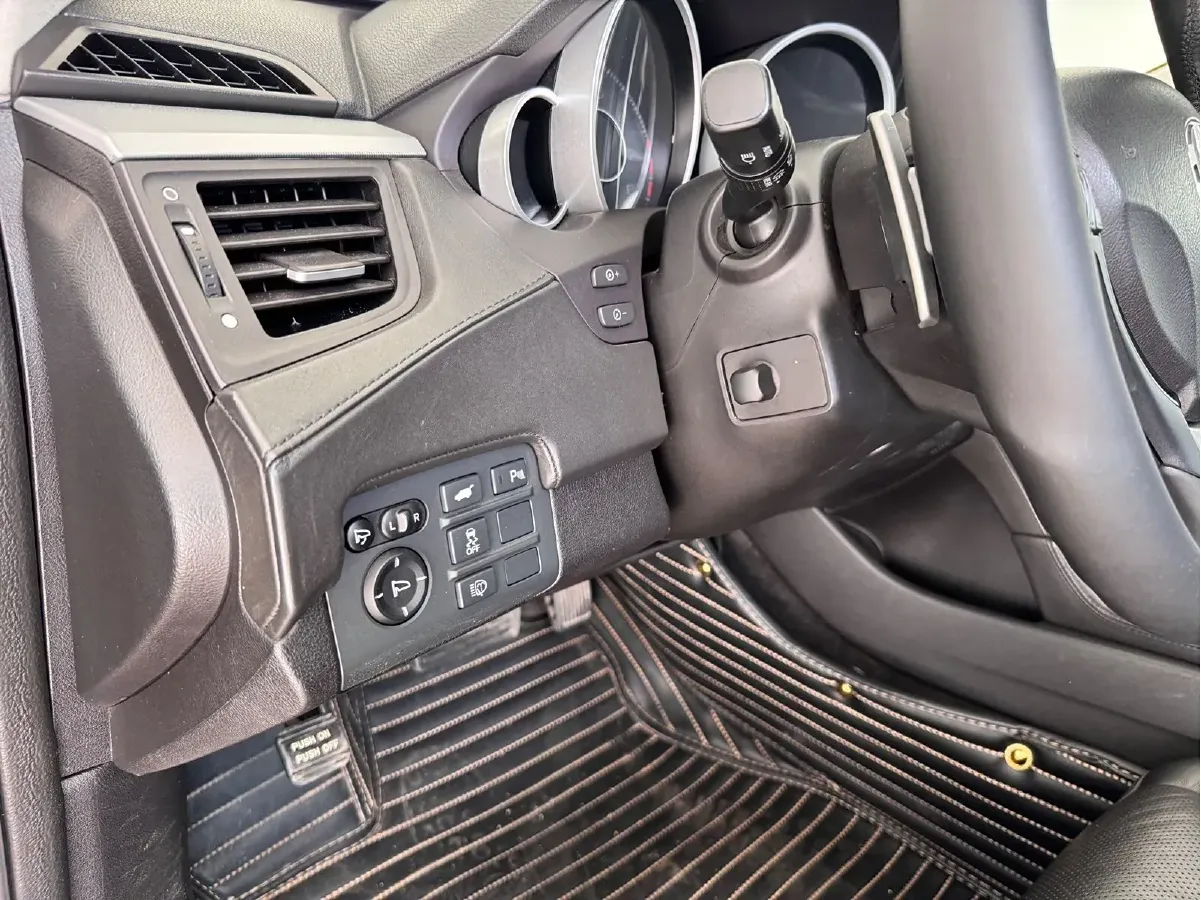 2012 Acura ZDX 3.7L 309HP V6 6AT,autocango,china used car exporter,china ev exporter,chinese used car exporter,chinese used ev exporter