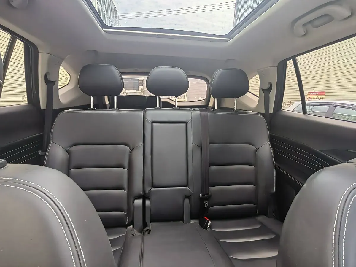 2021 Sehol X8 1.5T 184HP L4 6DCT,autocango,china used car exporter,china ev exporter,chinese used car exporter,chinese used ev exporter