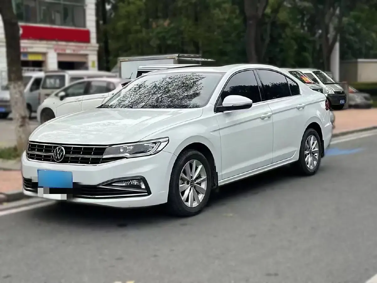 2021 Volkswagen Bora 1.5L 113HP L4 6AT