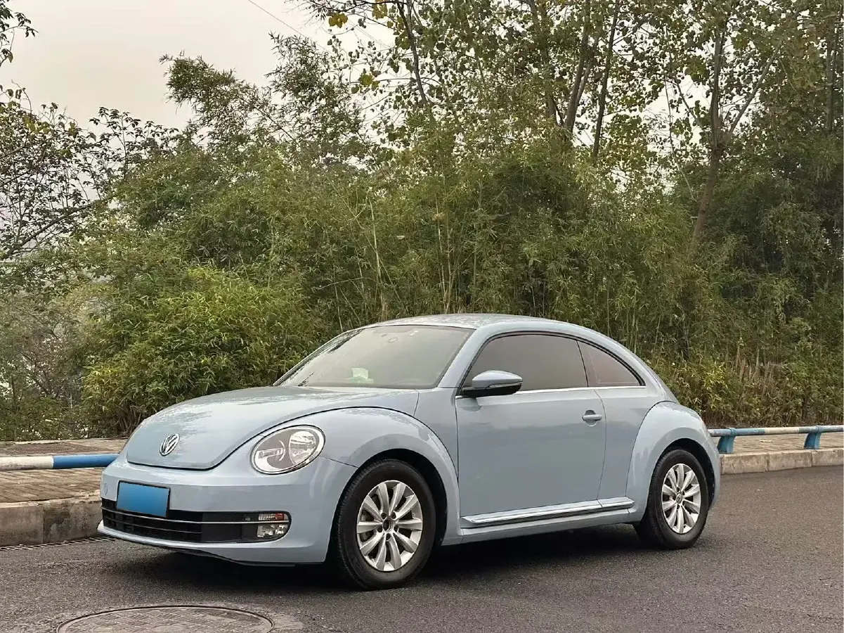 2014 Volkswagen Beetle 1.2T 105HP L4 7DCT