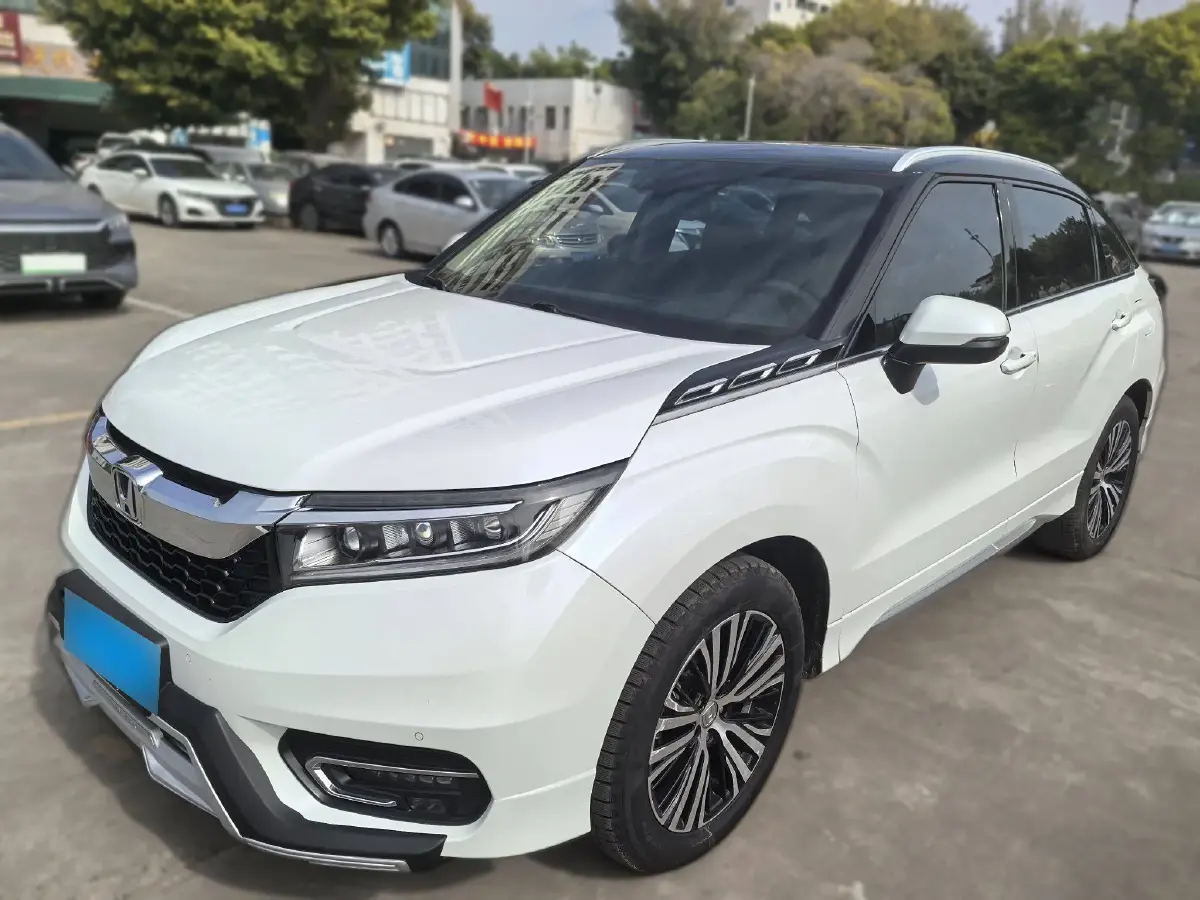 2017 Honda Avancier 2.0T 272HP L4 9AT