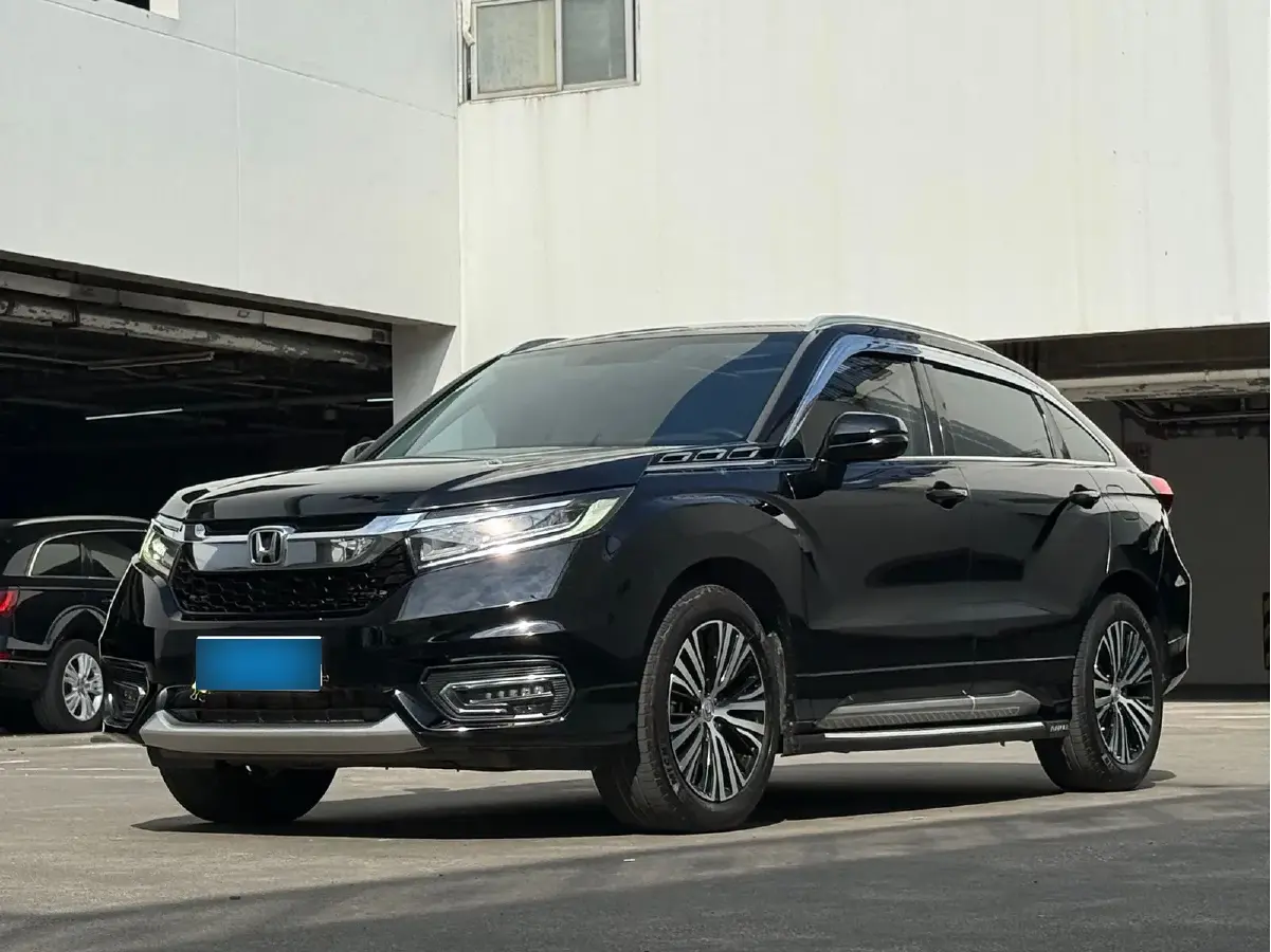 2017 Honda Avancier 2.0T 272HP L4 9AT