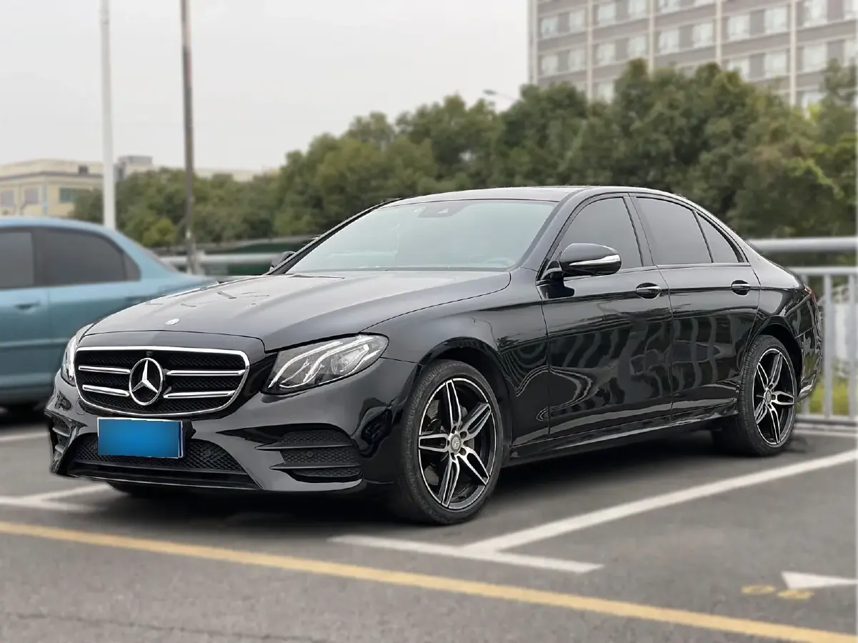 2017 Mercedes-Benz E Class 2.0T 245HP L4 9AT