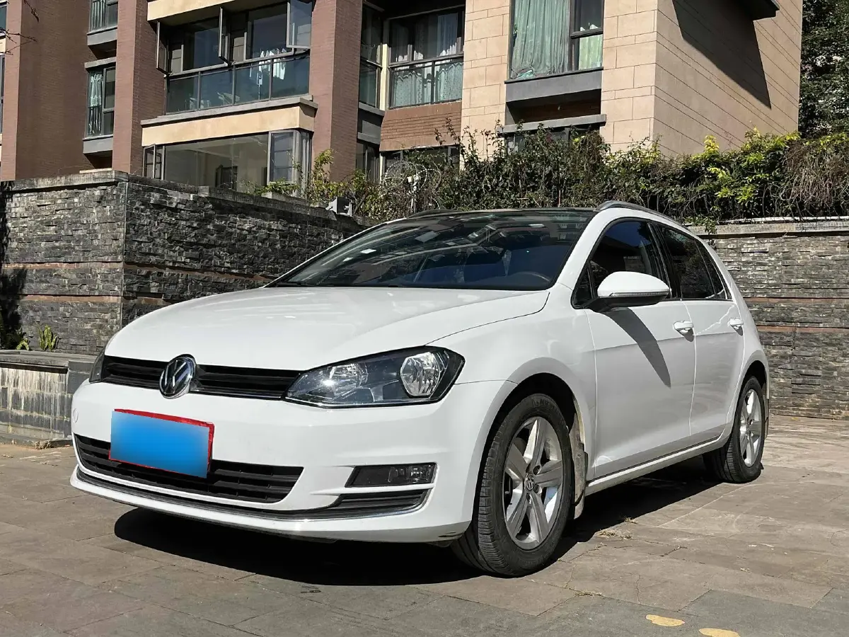 2016 Volkswagen Golf 1.4T 131HP L4 7DCT