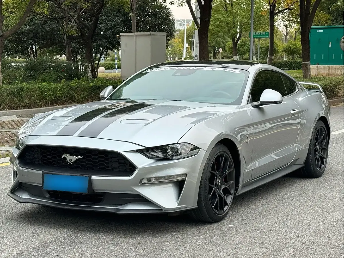 2020 Ford Mustang 2.3T 299HP L4 10AT