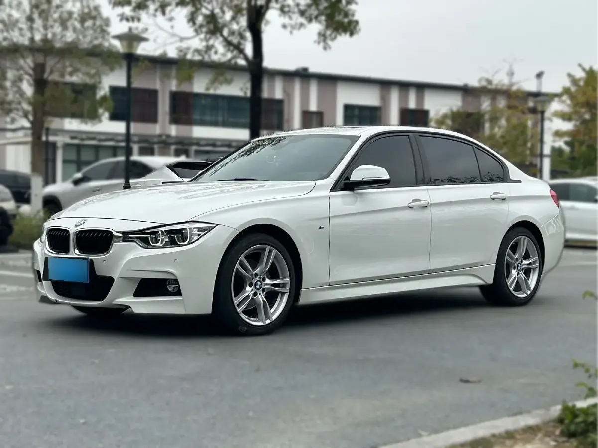 2017 BMW 3 Series 2.0T 252HP L4 8AT