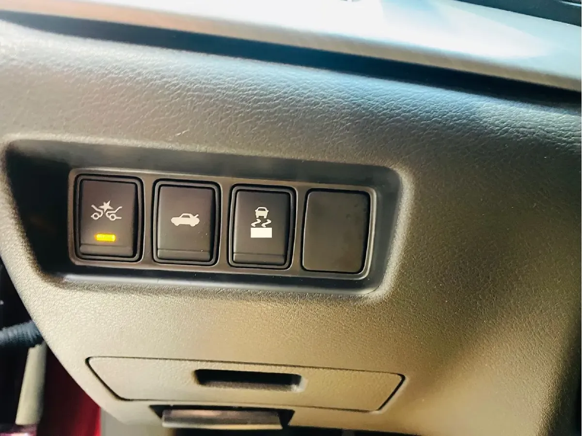 2016 Nissan Maxima 2.5L 186HP L4 CVT,autocango,china used car exporter,china ev exporter,chinese used car exporter,chinese used ev exporter