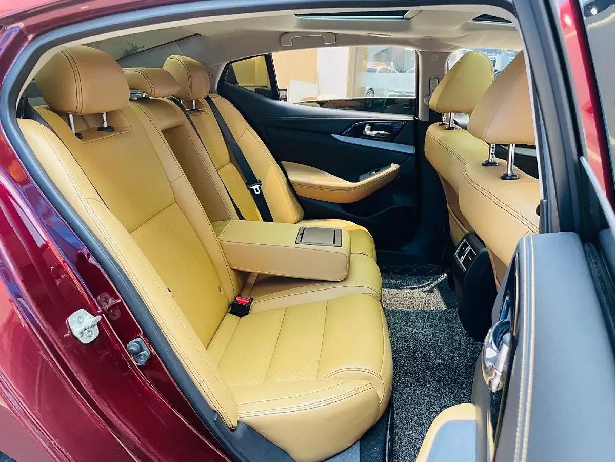 2016 Nissan Maxima 2.5L 186HP L4 CVT,autocango,china used car exporter,china ev exporter,chinese used car exporter,chinese used ev exporter