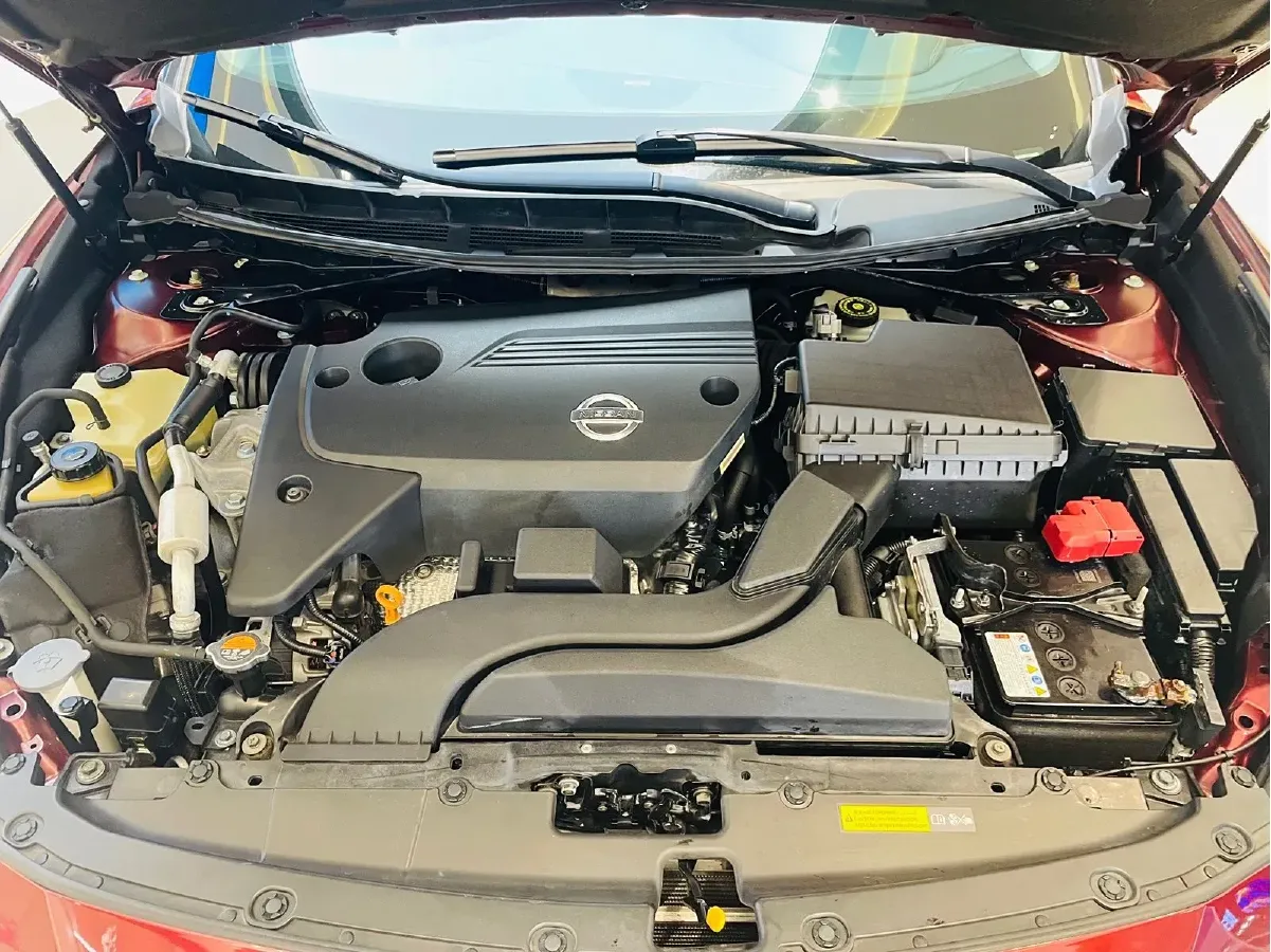 2016 Nissan Maxima 2.5L 186HP L4 CVT,autocango,china used car exporter,china ev exporter,chinese used car exporter,chinese used ev exporter