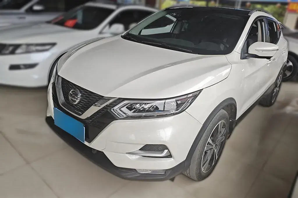 2022 Nissan Qashqai 2.0L 151HP L4 CVT