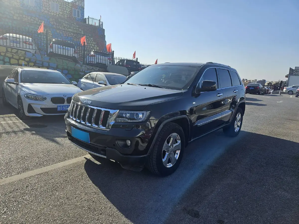 2013 Jeep Grand Cherokee 3.6L 286HP V6 5AT