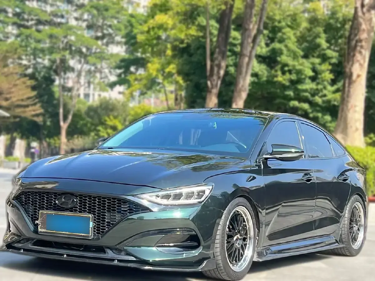 2019 Hyundai La Festa 1.6T 204HP L4 7DCT