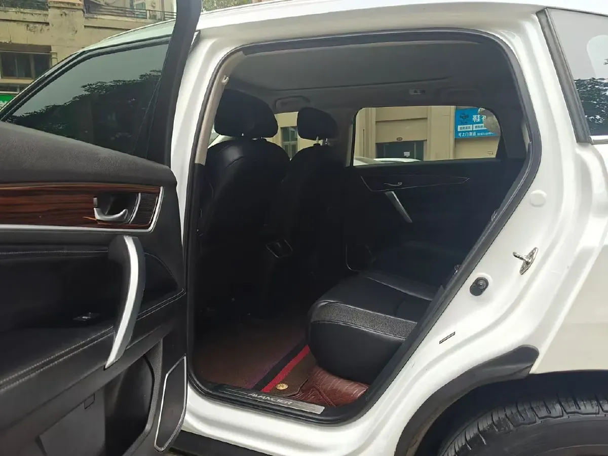 2017 Honda Avancier 2.0T 272HP L4 9AT,autocango,china used car exporter,china ev exporter,chinese used car exporter,chinese used ev exporter