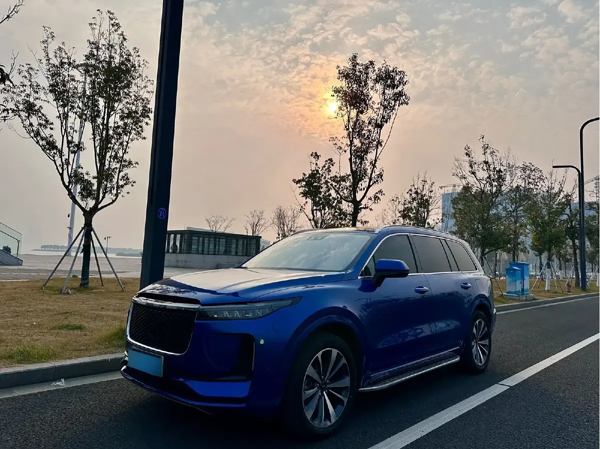 2021 Li ONE Range Extended 131HP REEV 40.5KWH