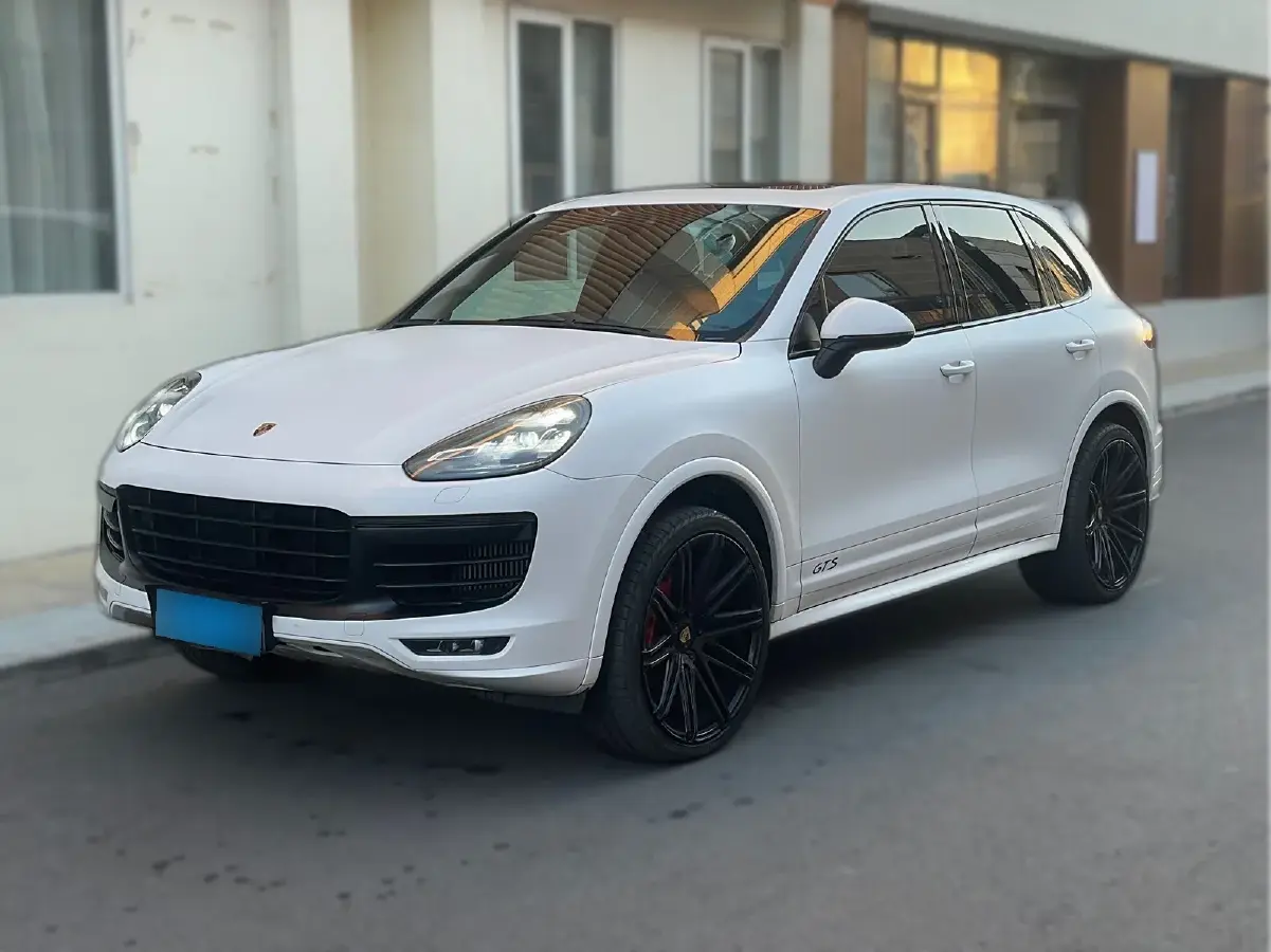 2015 Porsche Cayenne 3.6T 441HP V6 8AT