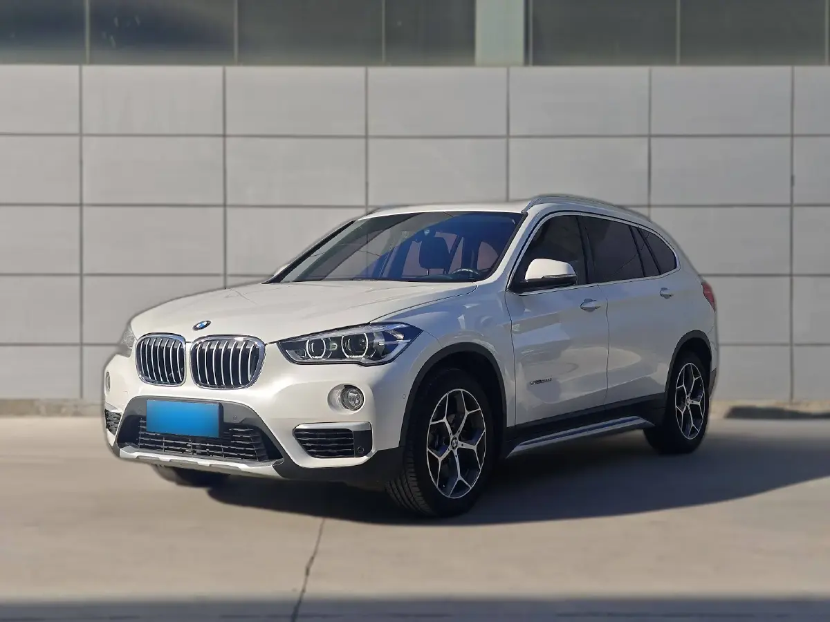2016 BMW X1 2.0T 192HP L4 8AT