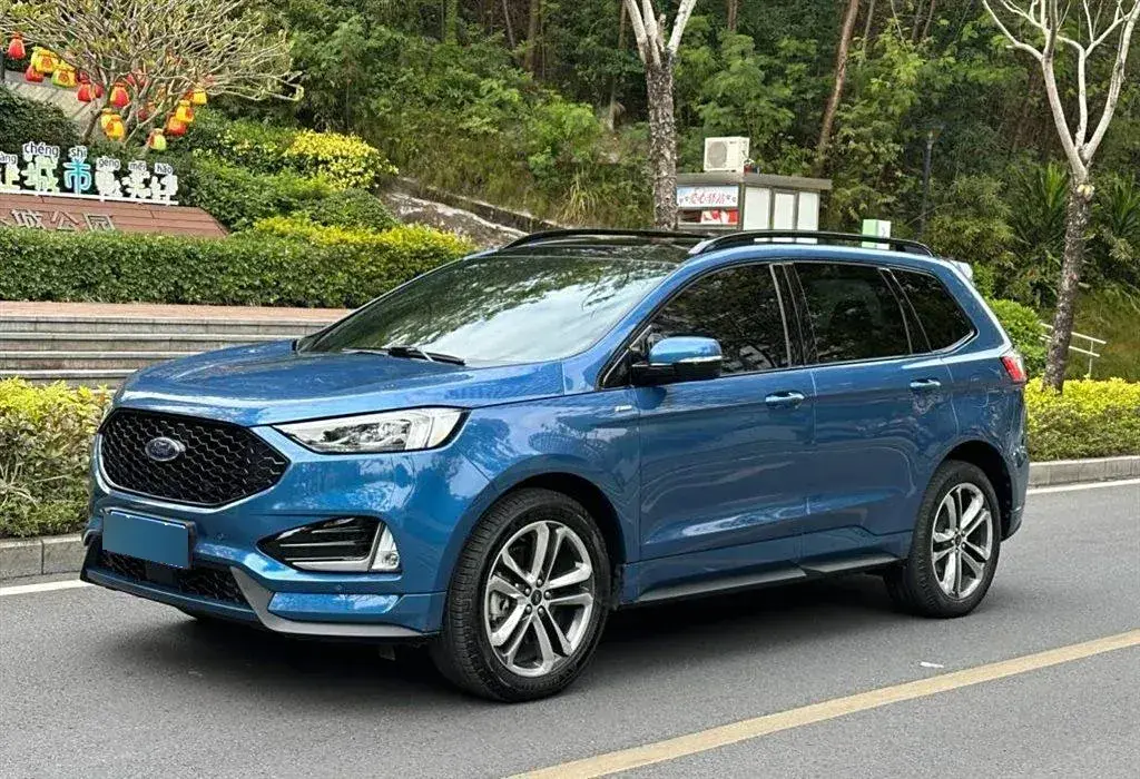 2020 Ford Edge 2.0T 245HP L4 8AT