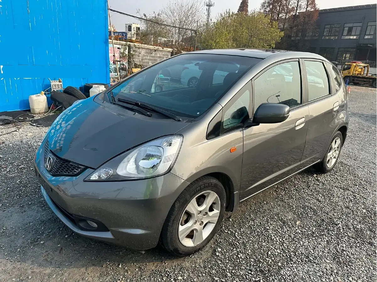 2008 Honda Fit 1.5L 120HP L4 5AT