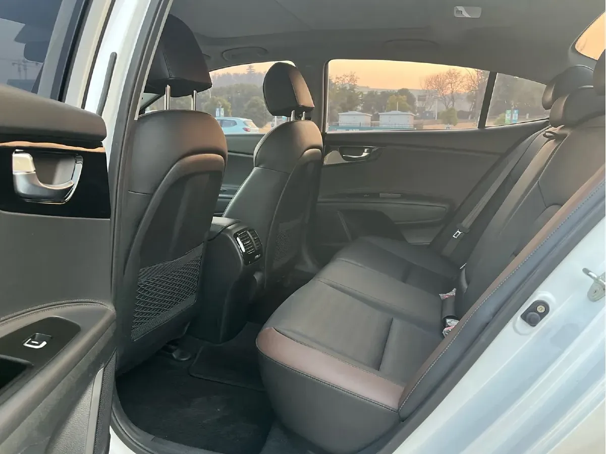 2017 Kia Cachet 1.8L 143HP L4 6AT,autocango,china used car exporter,china ev exporter,chinese used car exporter,chinese used ev exporter