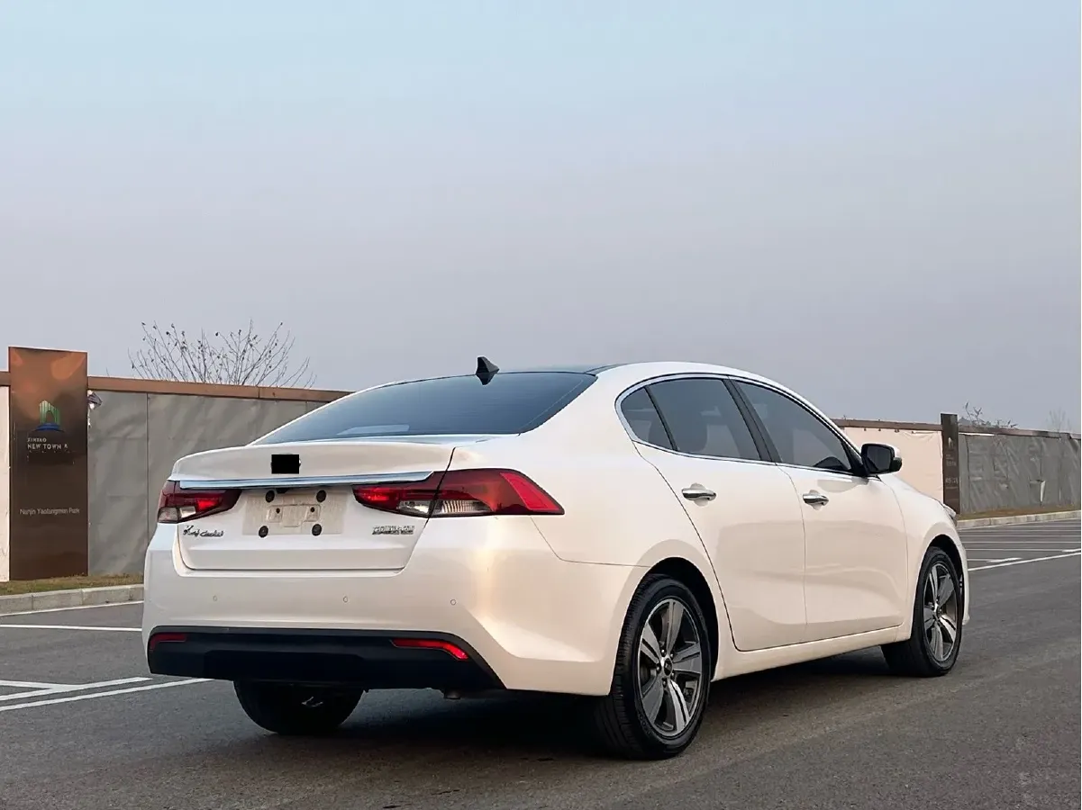 2017 Kia Cachet 1.8L 143HP L4 6AT,autocango,china used car exporter,china ev exporter,chinese used car exporter,chinese used ev exporter