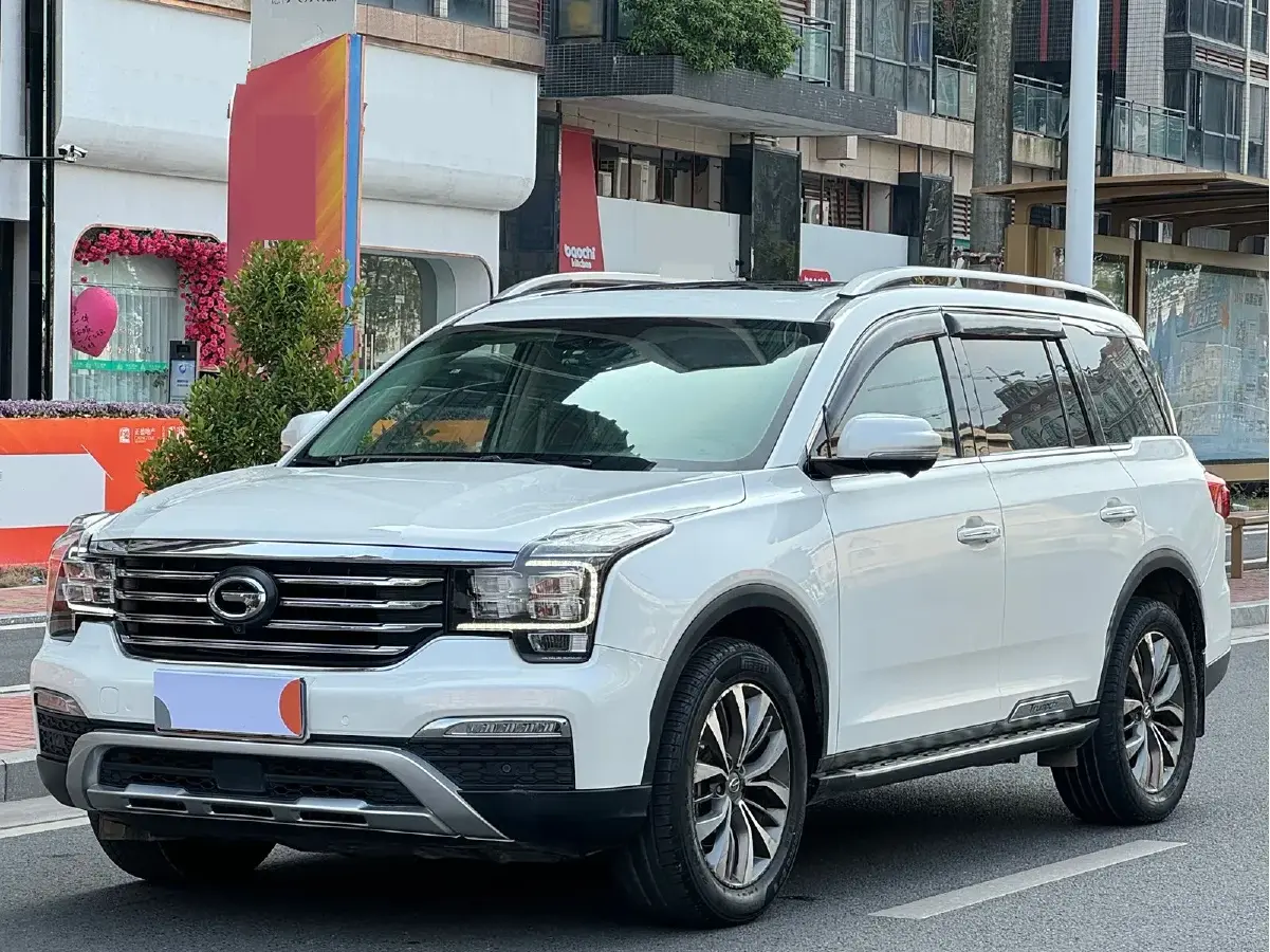 2017 GAC Trumpchi GS8 2.0T 201HP L4 6AT