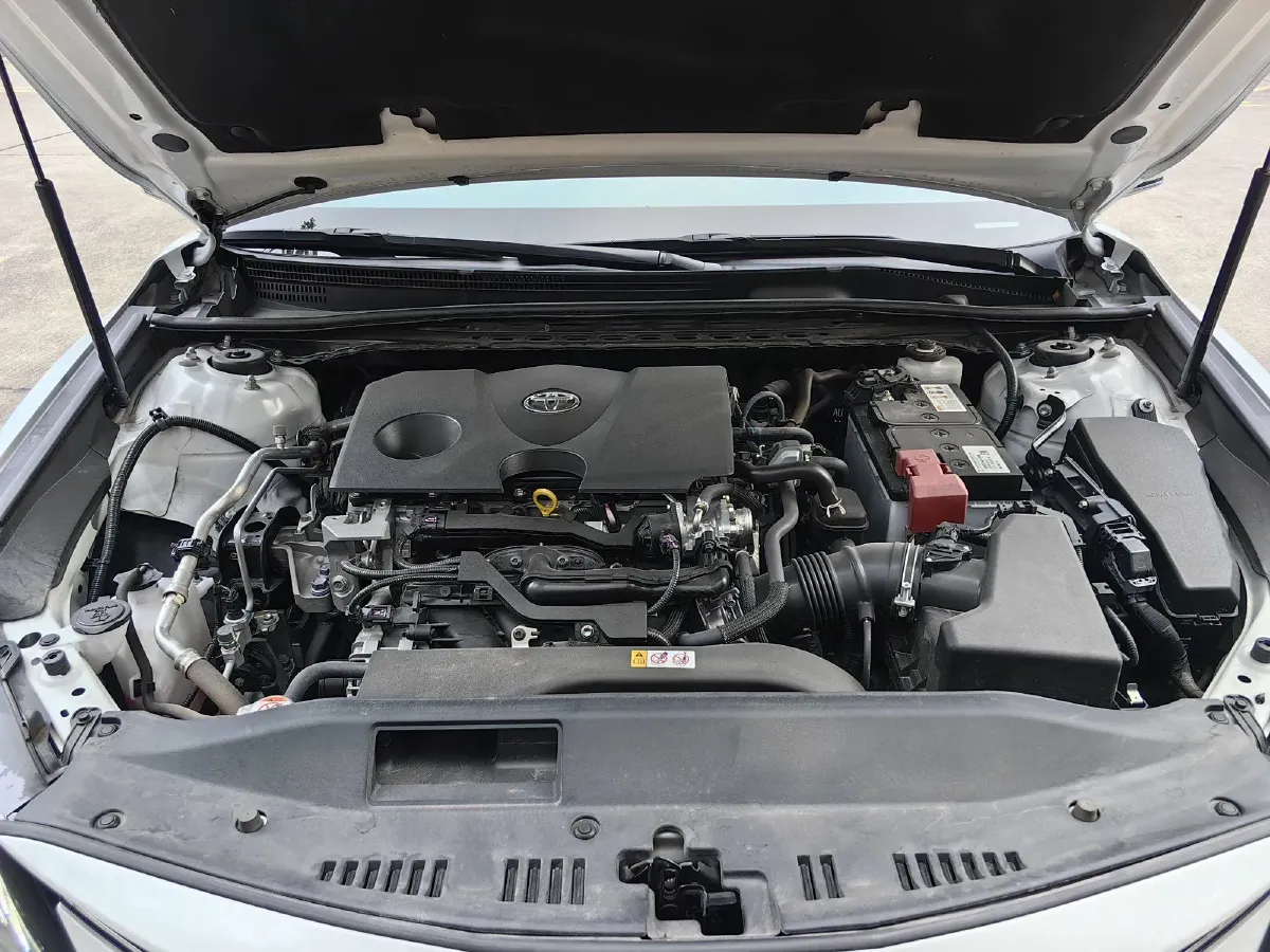 2023 Toyota Camry 2.0L 177HP L4 CVT,autocango,china used car exporter,china ev exporter,chinese used car exporter,chinese used ev exporter