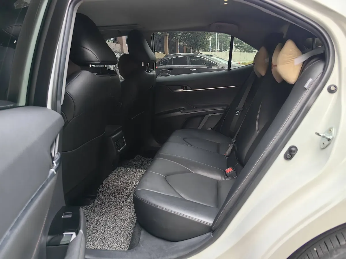 2023 Toyota Camry 2.0L 177HP L4 CVT,autocango,china used car exporter,china ev exporter,chinese used car exporter,chinese used ev exporter