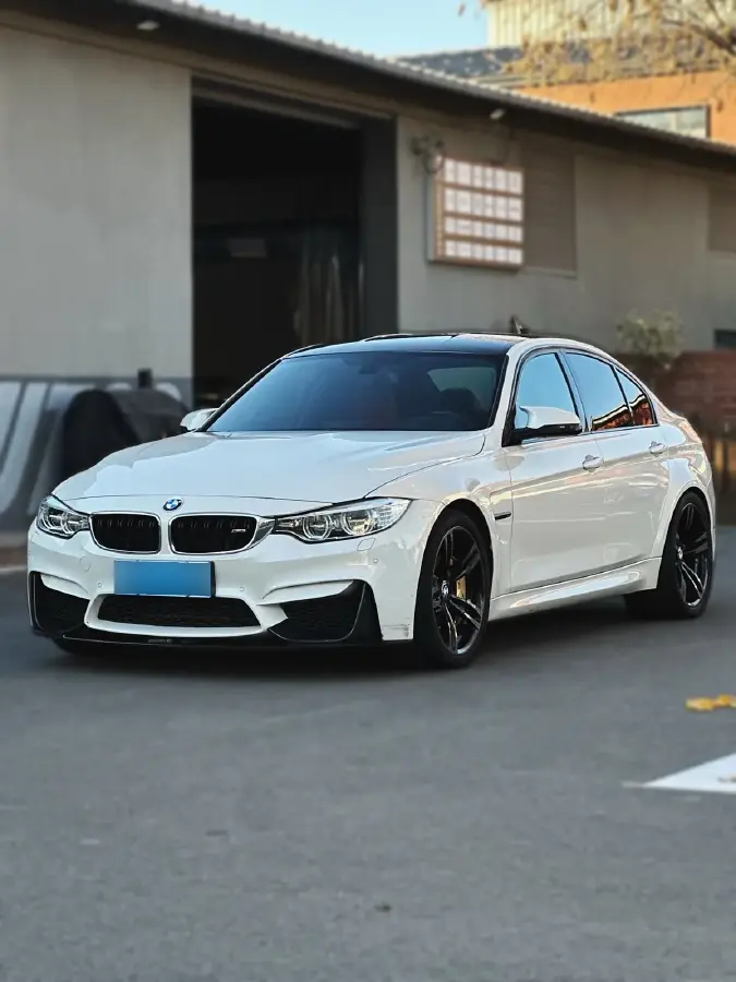 2016 BMW M3 3.0T 431HP L6 7DCT