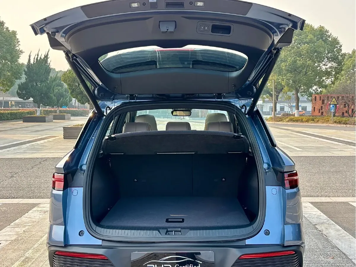 2024 BYD Song Pro 1.5L 110HP L4 E-CVT PHEV 18.3KWH,autocango,china used car exporter,china ev exporter,chinese used car exporter,chinese used ev exporter