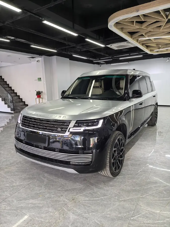 2014 Land Rover Range Rover 5.0T 510HP V8 8AT