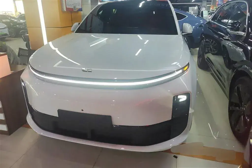 2024 Li L6 Range Extended 154HP L4 REEV 36.8KWH